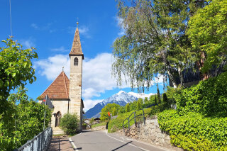 Das Ruperti-Kircherl auf dem Weg nach Dorf Tirol